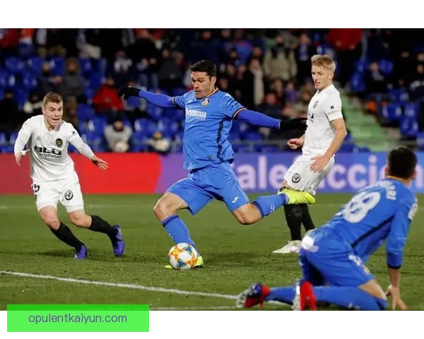 莫利纳交叉传中准确率提升，成为球队进攻新亮点