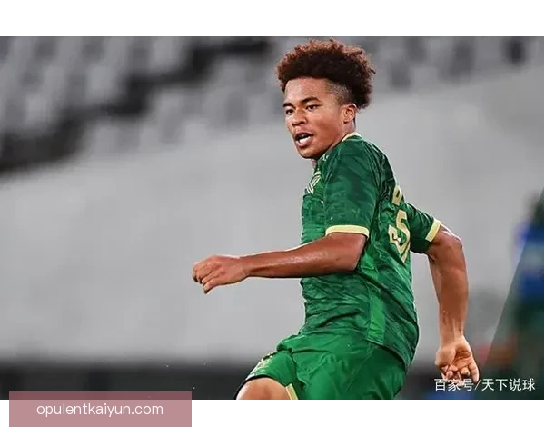 Foden 的左脚技术逐渐提升，表现备受期待，赛季状态持续回暖。