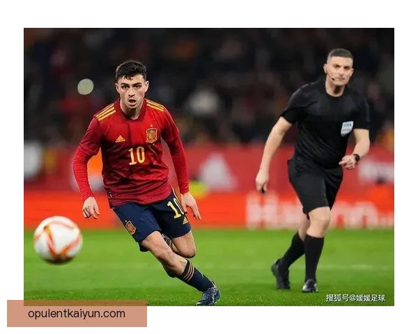 Osimhen战术执行力解析：近期表现稳健，进攻端作用持续提升